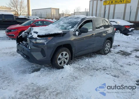 2021 Toyota Rav4 Le z USA, uszkodzony, nr VIN 2T3F1RFVXMW145997
